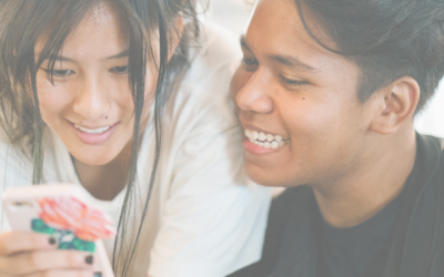 Comment appréhender les réseaux sociaux avec nos ados en tant que parents ?